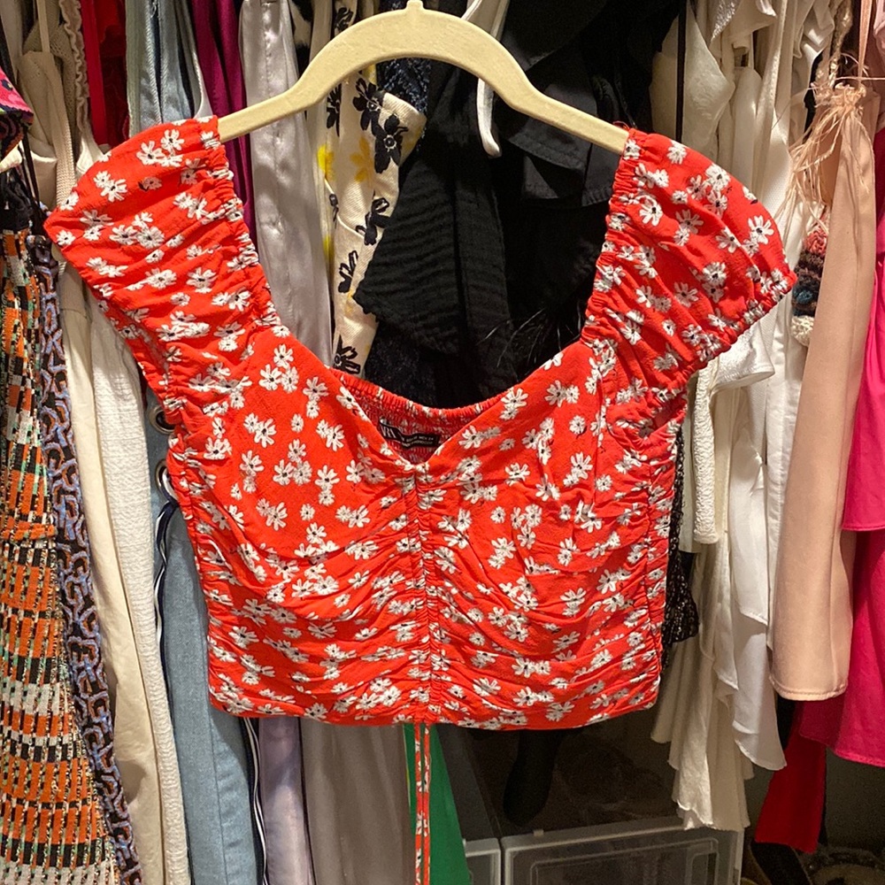 Zara Floral Off-the-shoulder Top